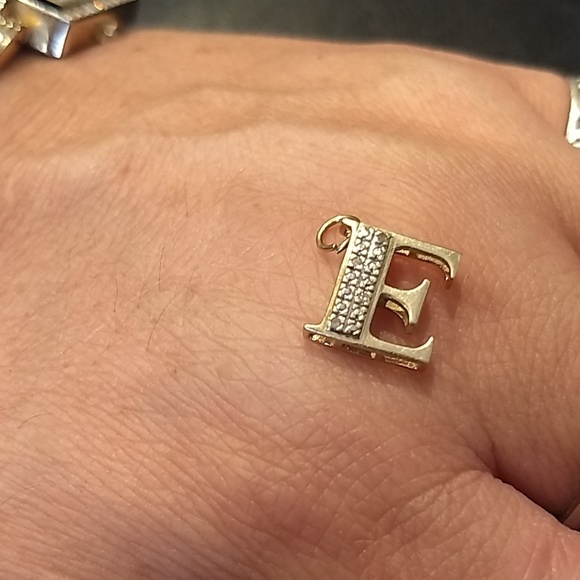 ❤FINALPRICE❤️E,initial yellow gold 10K SR marked - Picture 5 of 14